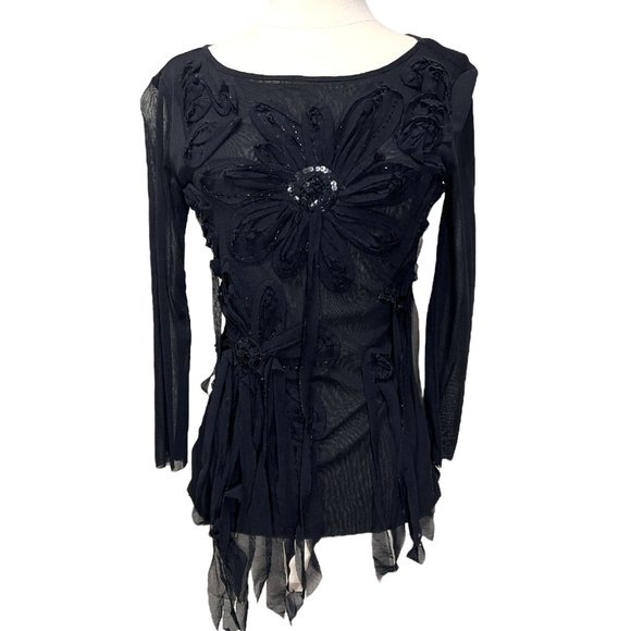 Black top with large black flower - Picture 1 of 6